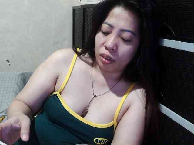 Cassiee webcam