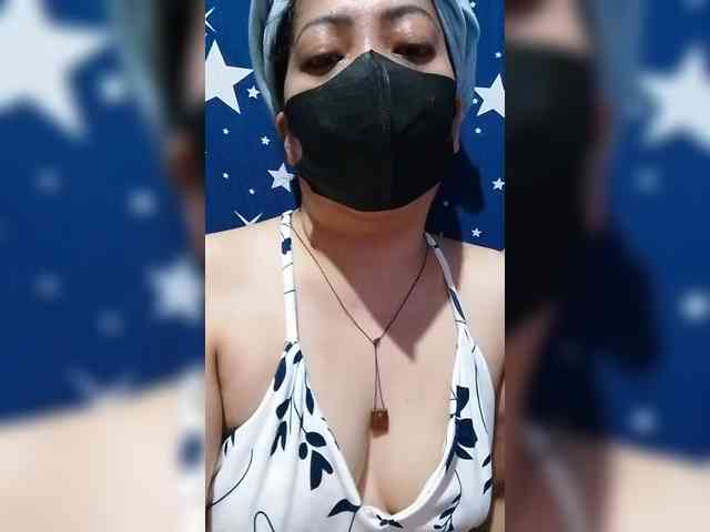 Cassiee webcam