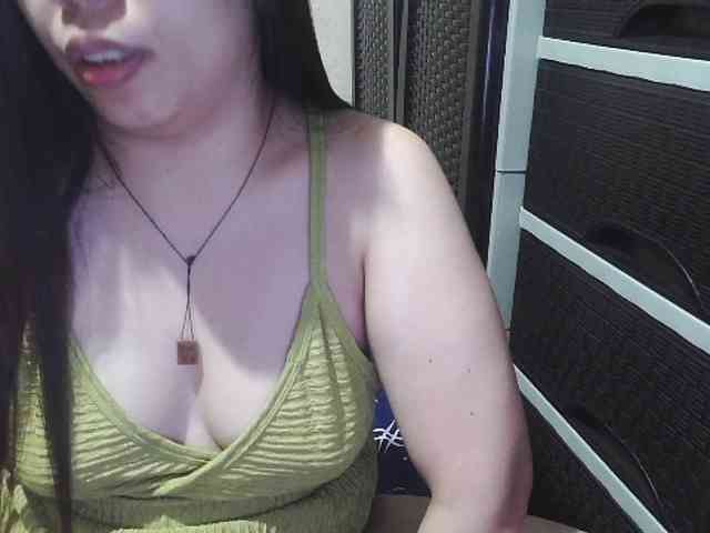 Cassiee webcam
