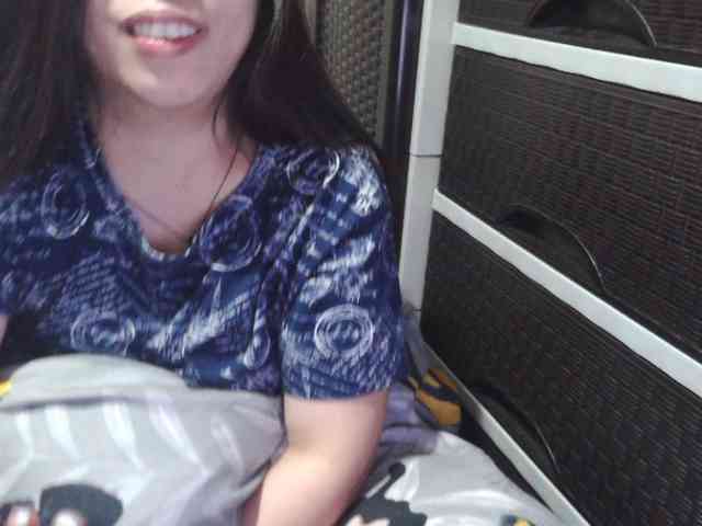 Cassiee webcam