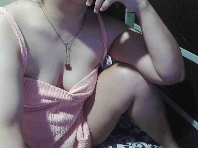 Kazzandra webcam