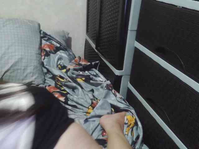 Cassiee webcam