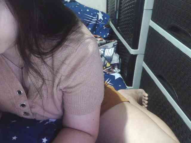 Cassiee webcam