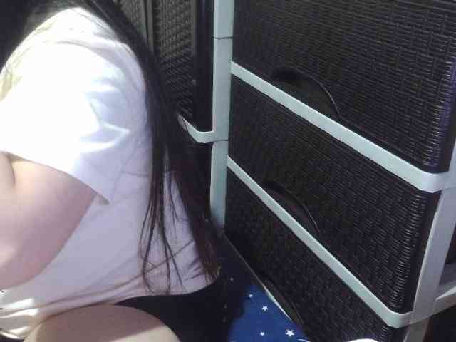 Cassiee webcam