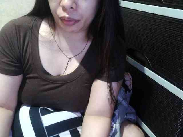 Cassiee webcam