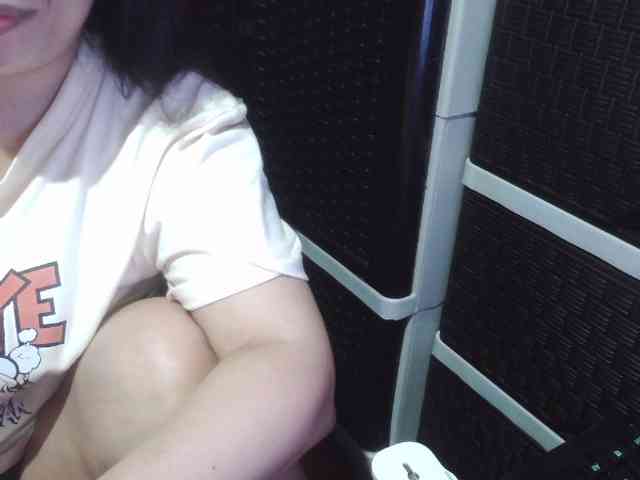 Cassiee webcam