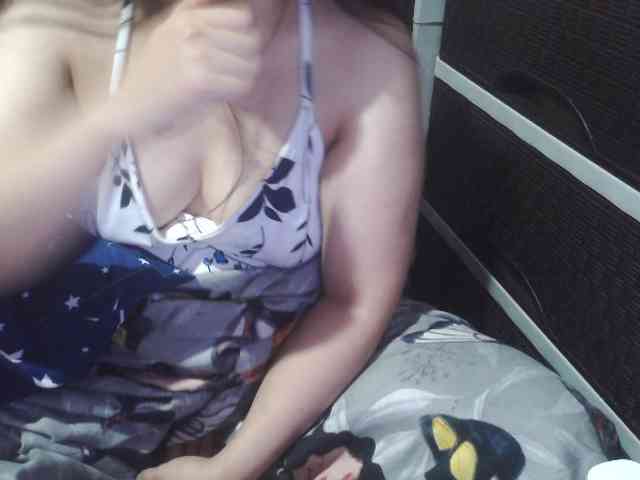 Cassiee webcam