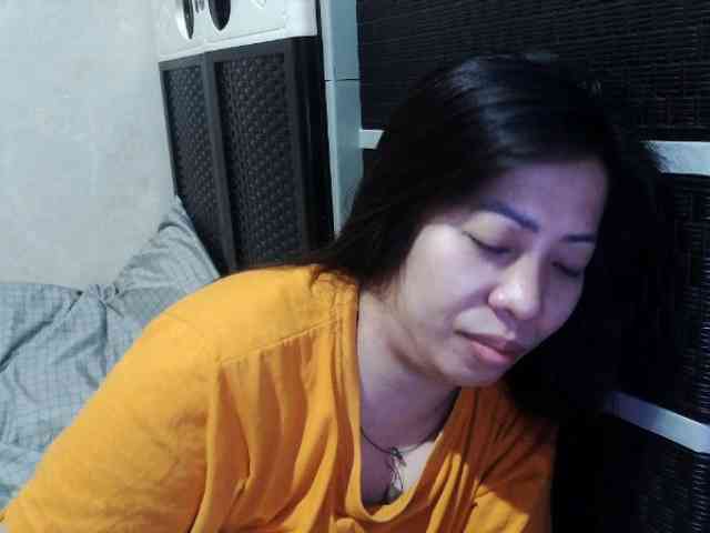 Cassiee webcam