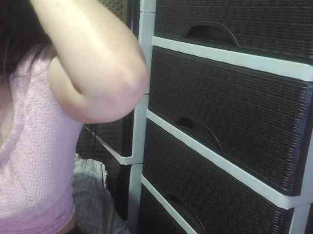 Cassiee webcam