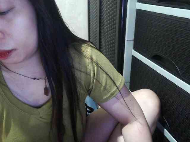 Cassiee webcam
