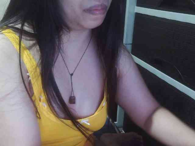 Cassiee webcam