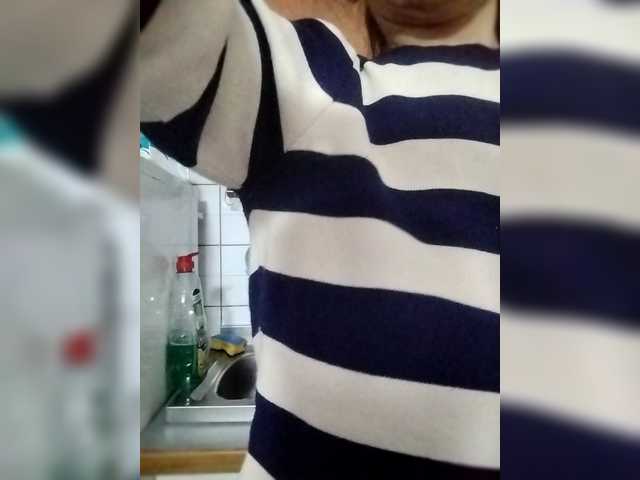 womangold82