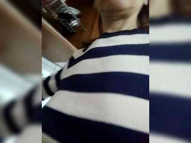 womangold82 webcam