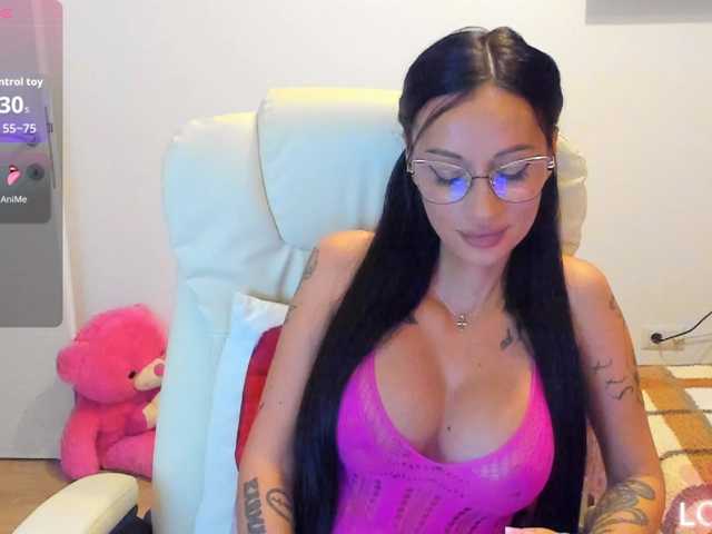 kissnicol live webcam show