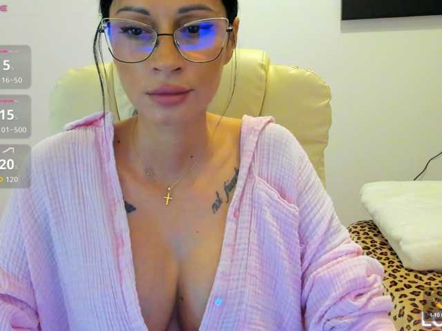 kissnicol live cam on BongaCams