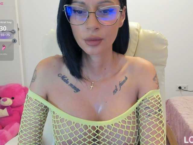 kissnicol live cam on BongaCams