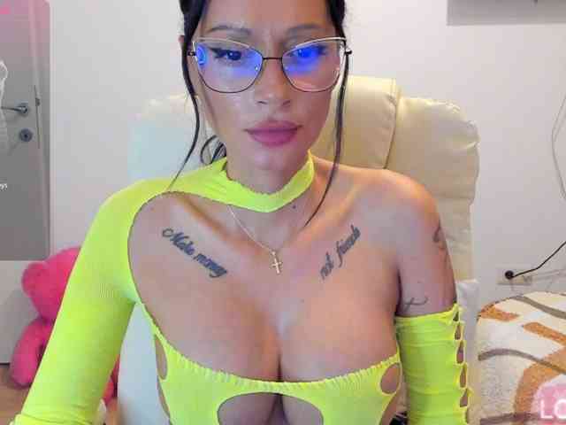 kissnicol webcam