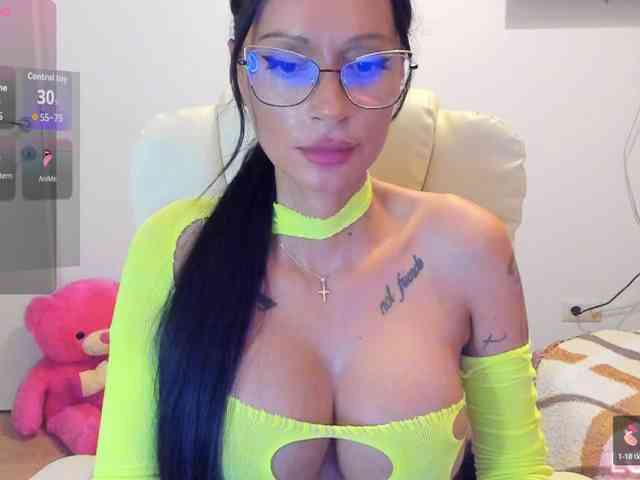 kissnicol webcam