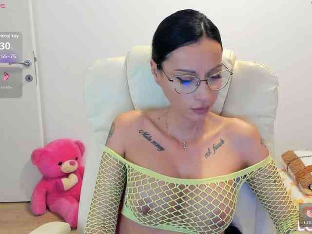 kissnicol webcam