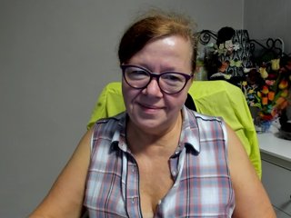 flirty-adele Porn Show