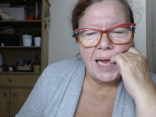 flirty-adele Porn Show