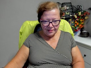 flirty-adele Porn Show