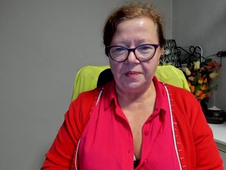 flirty-adele Porn Show