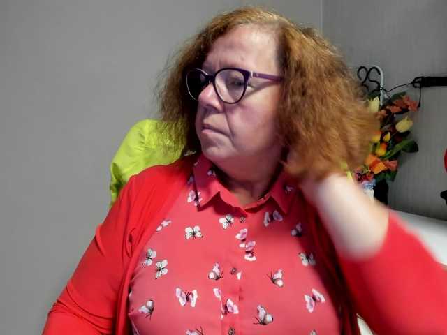 le modèle flirty-adele est en webcam porno dans un show sur le site bongacams, il possède les tags suivants: White/Caucasian,Redhead,Trimmed