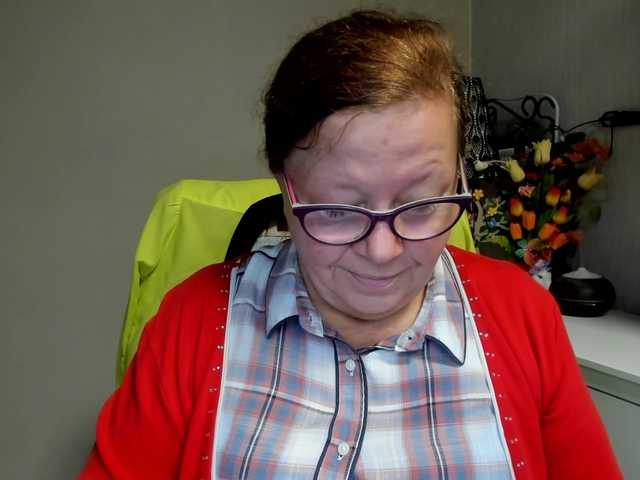 flirty-adele live cam on BongaCams