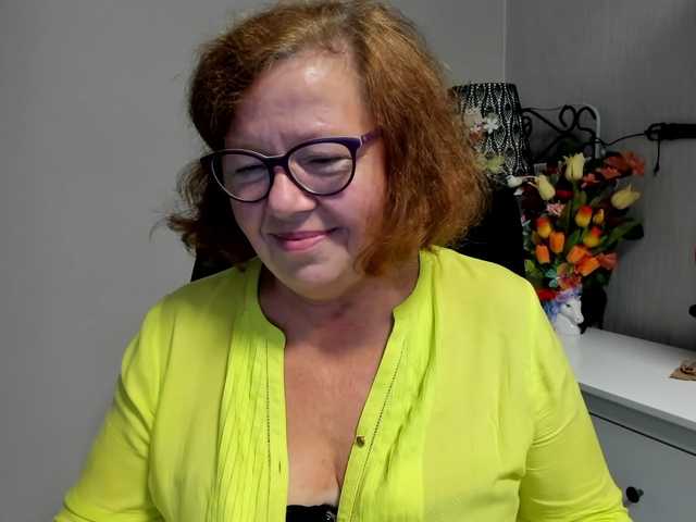 flirty-adele online