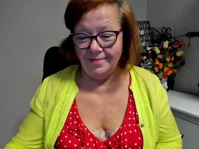 flirty-adele online