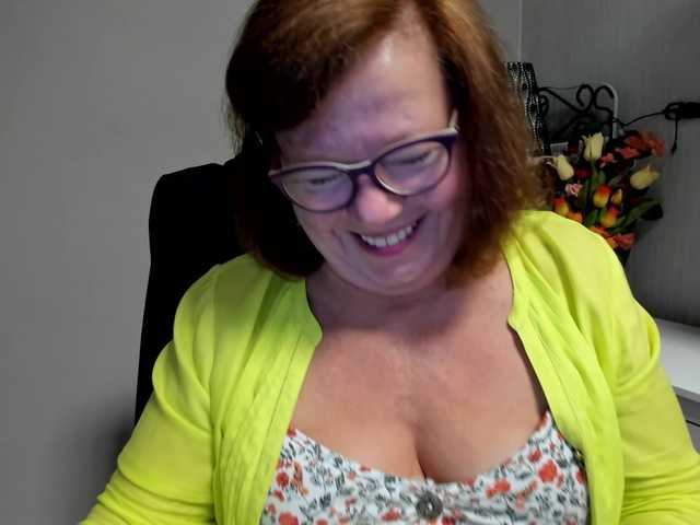 flirty-adele live sex