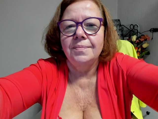 flirty-adele live webcam show