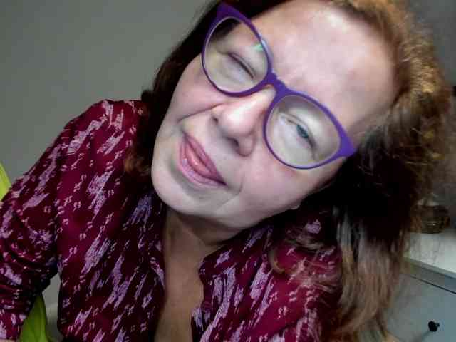 flirty-adele webcam