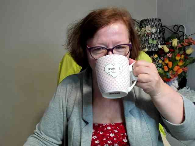 flirty-adele webcam