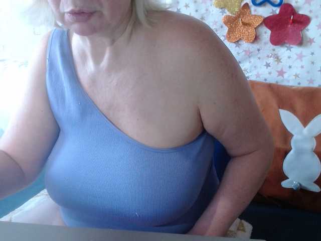 lanastar1 live cam on BongaCams