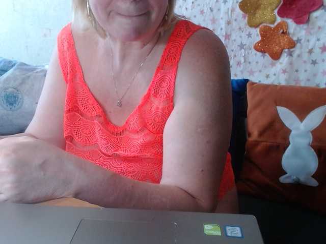 lanastar1 live cam on BongaCams