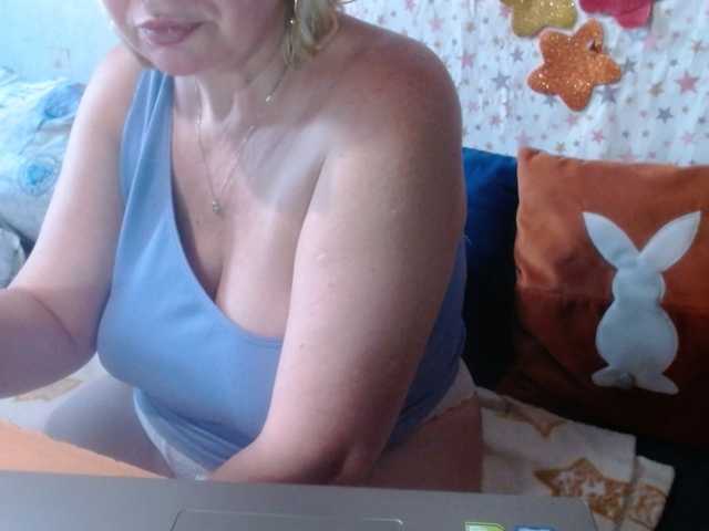 lanastar1 live cam on BongaCams