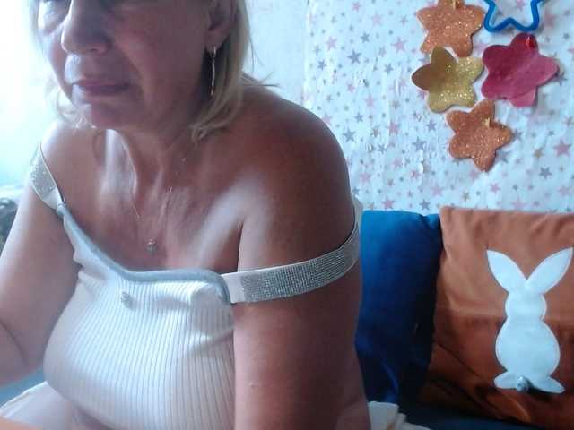 lanastar1 live cam on BongaCams