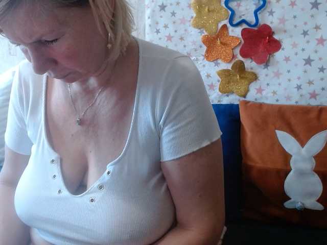 lanastar1 live cam on BongaCams