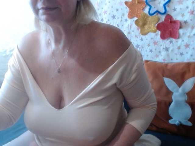 lanastar1 live cam on BongaCams