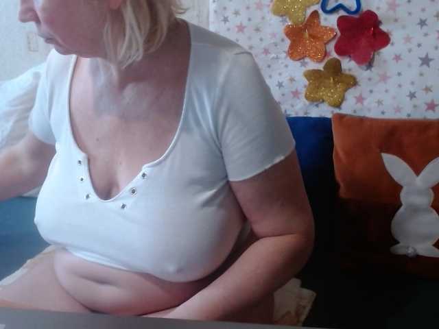 lanastar1 live cam on BongaCams