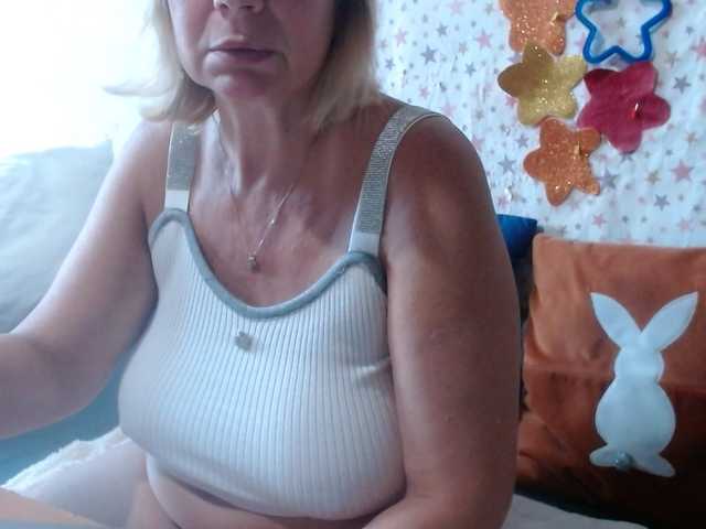 lanastar1 live cam on BongaCams