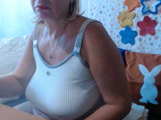 lanastar1 live cam on BongaCams