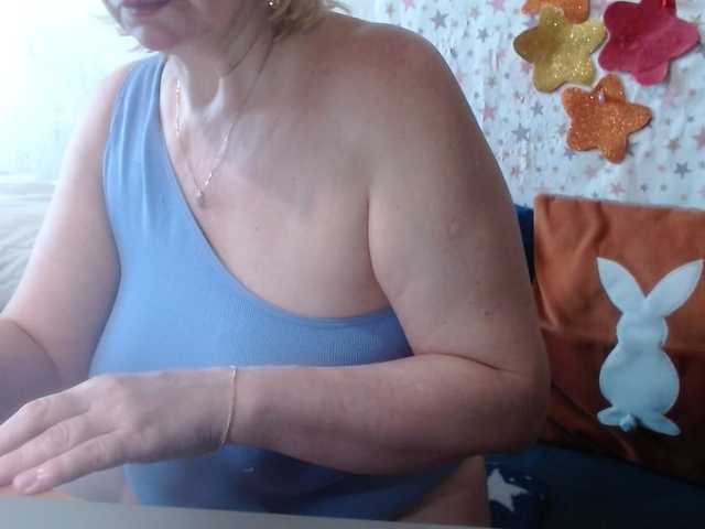 lanastar1 live cam on BongaCams