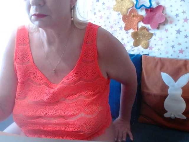 lanastar1 live cam on BongaCams