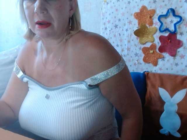 lanastar1 live cam on BongaCams