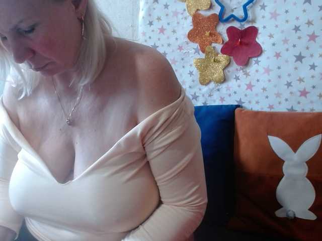 lanastar1's BongaCams show and profile