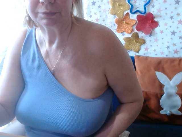 lanastar1 live cam on BongaCams