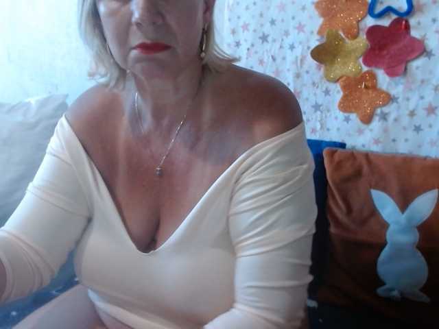 lanastar1 live cam on BongaCams